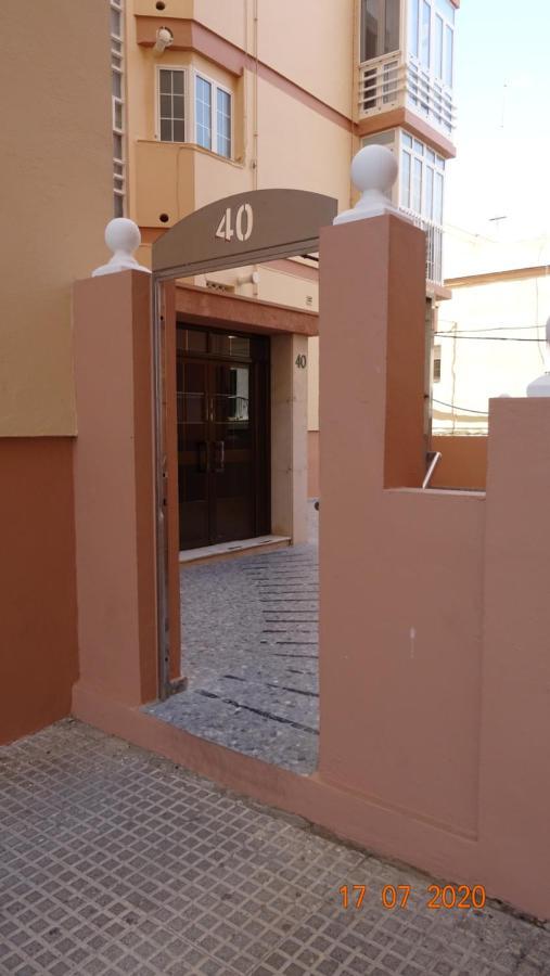 Apartamento Fenicia Con Aparcamiento Incluido Vistas Al Mar Cádiz Exteriör bild