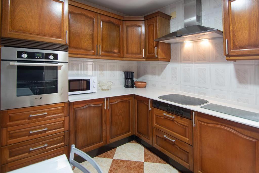 Apartamento Fenicia Con Aparcamiento Incluido Vistas Al Mar Cádiz Exteriör bild